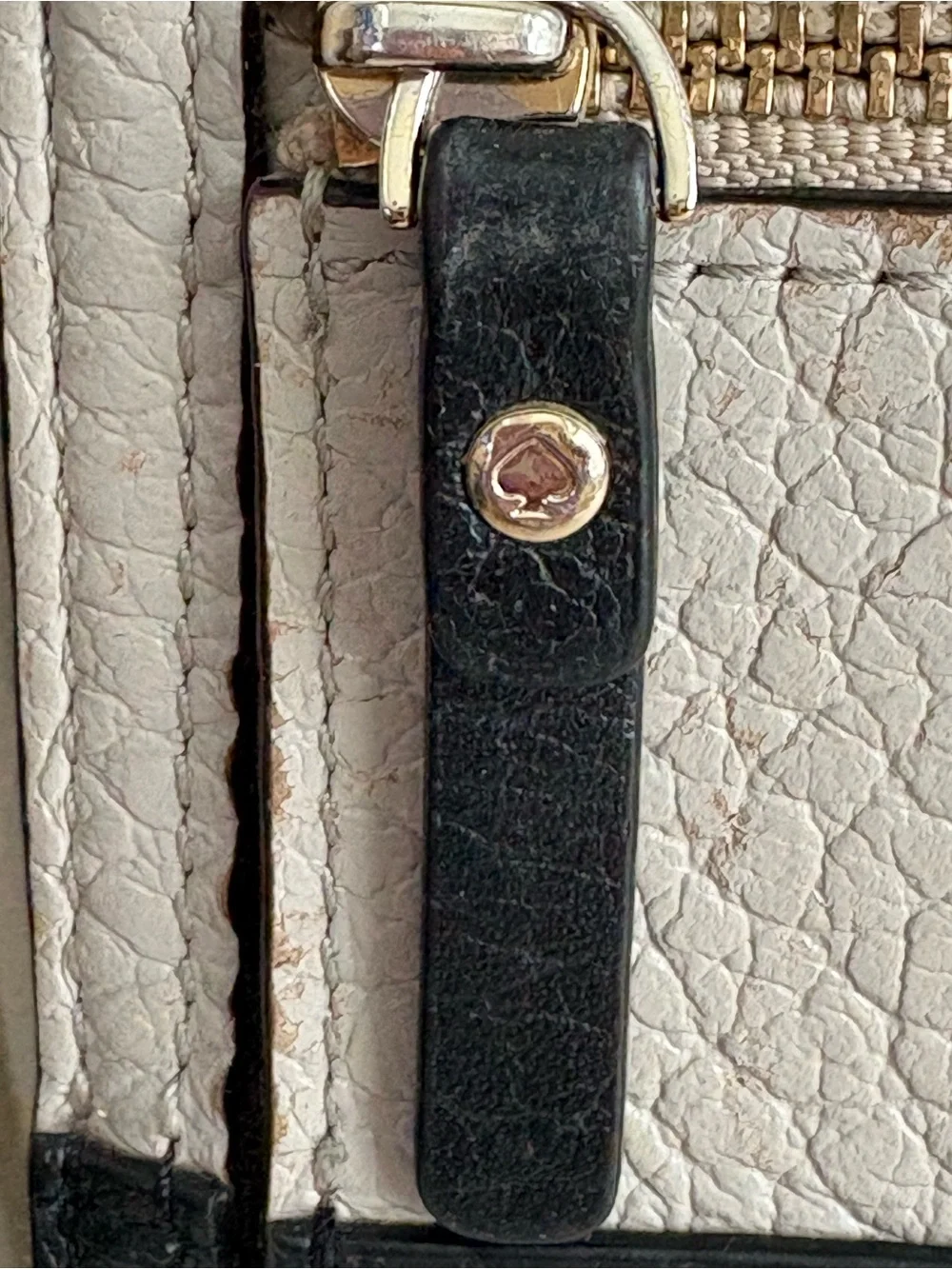 Kate Spade Leather Bifold Wallet Gray & Black Designer Luxury Card Holder Boho